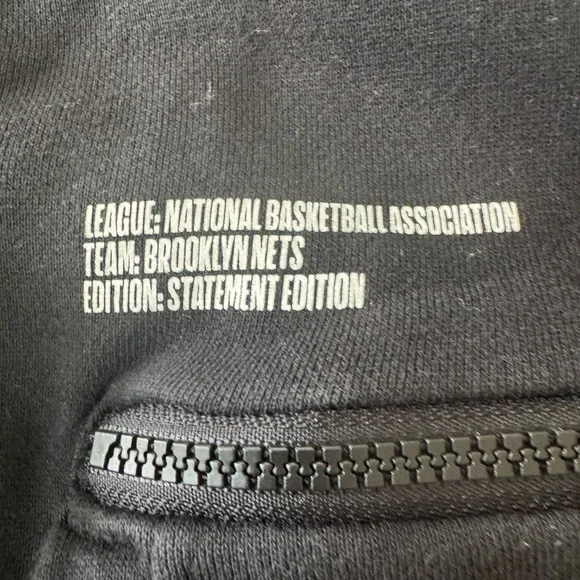 Jordan, Black Brooklyn nets , hoodie men’s medium - Picture 5 of 7